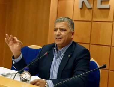 Γ.Πατούλης: «Αν έχει φιλότιμο να παραιτηθέι η Ρ.Δούρου»